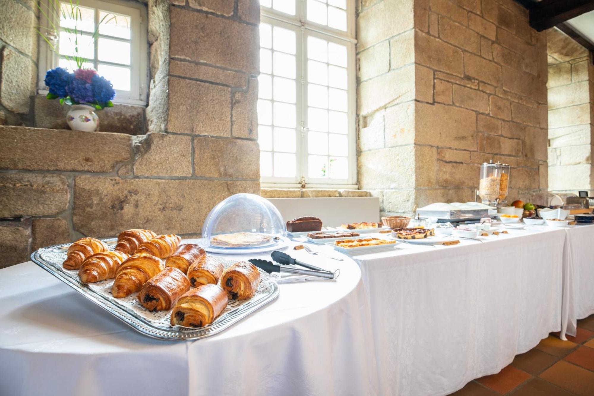Manoir De Moellien, The Originals Relais Hotel Plonévez-Porzay Екстериор снимка